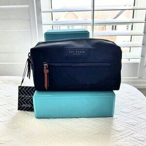 NWT Ted Baker Men's Satin Nylon Washbag - Black